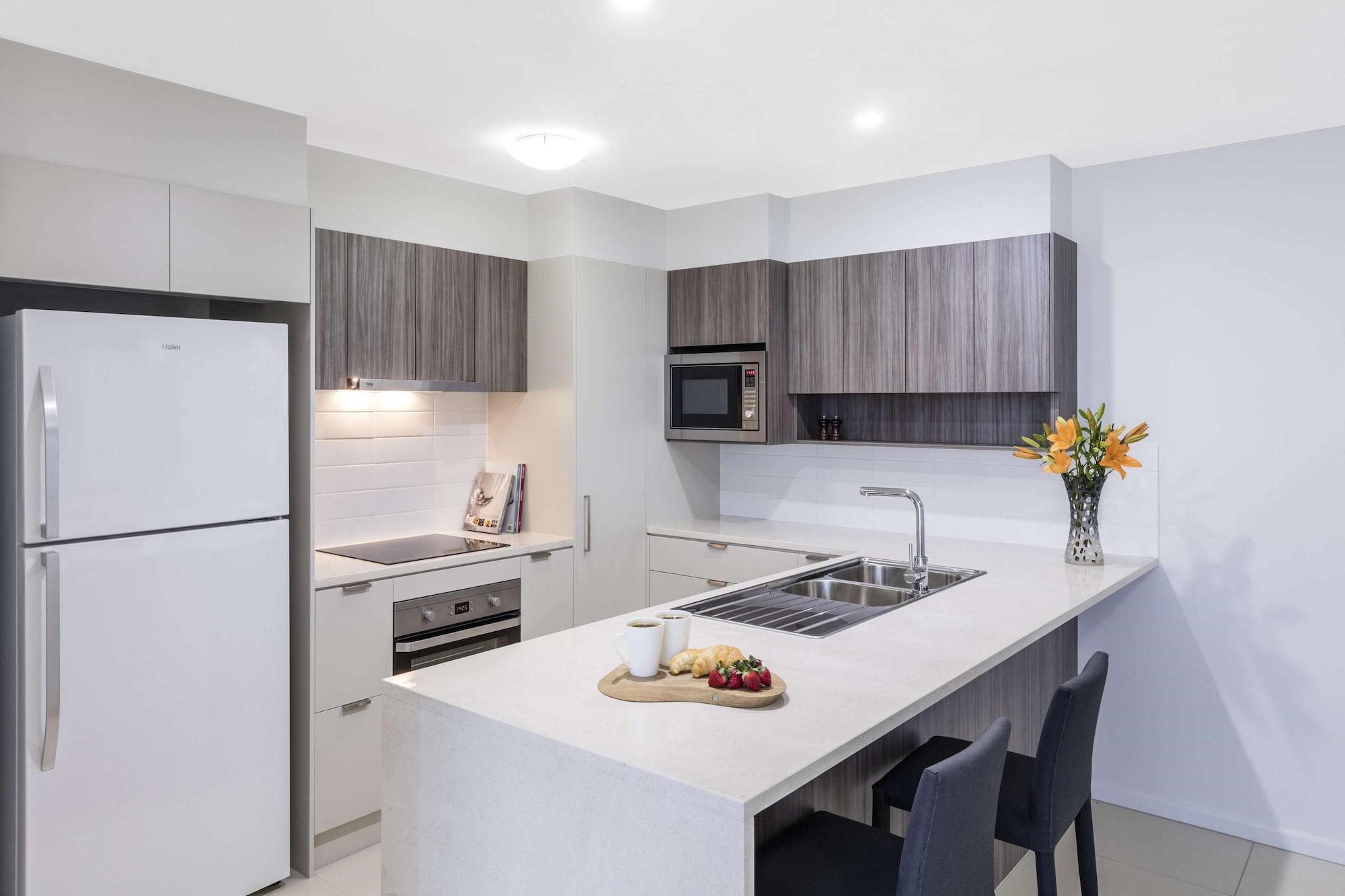 Oaks Brisbane Woolloongabba Suites Экстерьер фото